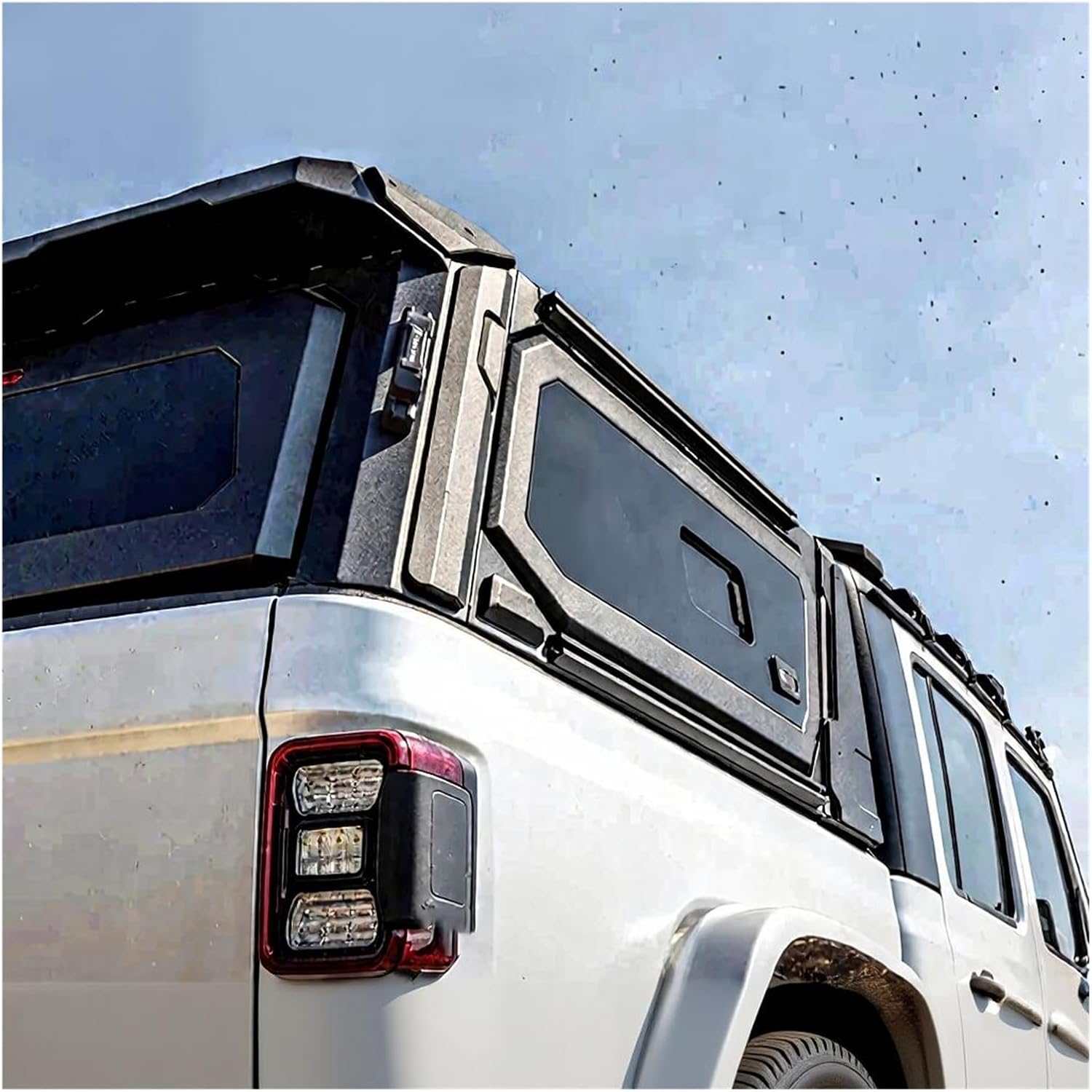 Jeep Gladiator Hardtop Topper Worth It? Honest Pros & Cons 2 Jeep Gladiator hardtop topper worth it,should I buy a Jeep Gladiator topper,Jeep Gladiator canopy pros cons,best hardtop topper for Gladiator,Jeep Gladiator camper shell worth buying,Gladiator JT aluminum topper vs alternatives unboxing and complete package contents