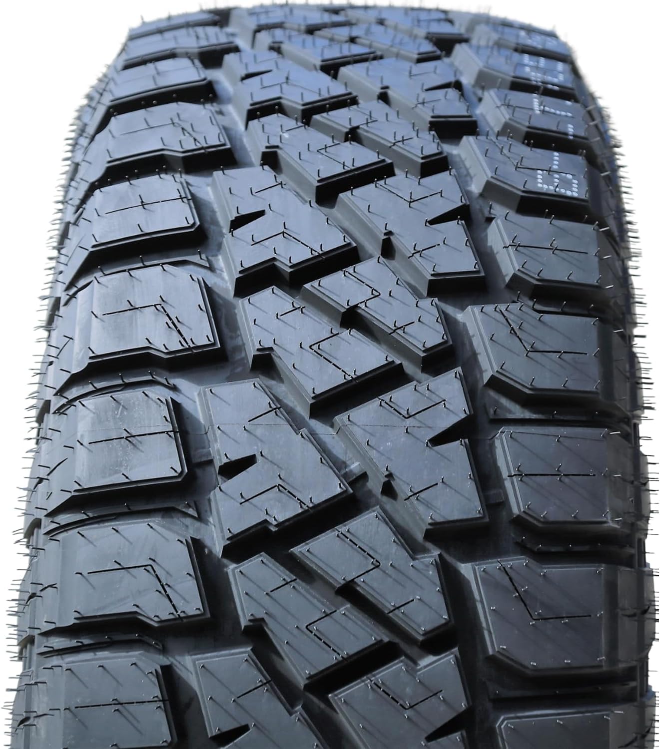 Landspider Wildtraxx R/T Worth Buying? Our Honest Pros & Cons 2 Landspider Wildtraxx R/T worth buying,Landspider Wildtraxx R/T pros cons,should I buy Landspider Wildtraxx R/T,Landspider Wildtraxx R/T vs alternatives,best all-terrain tires for light truck,Landspider Wildtraxx R/T honest experience unboxing and complete package contents
