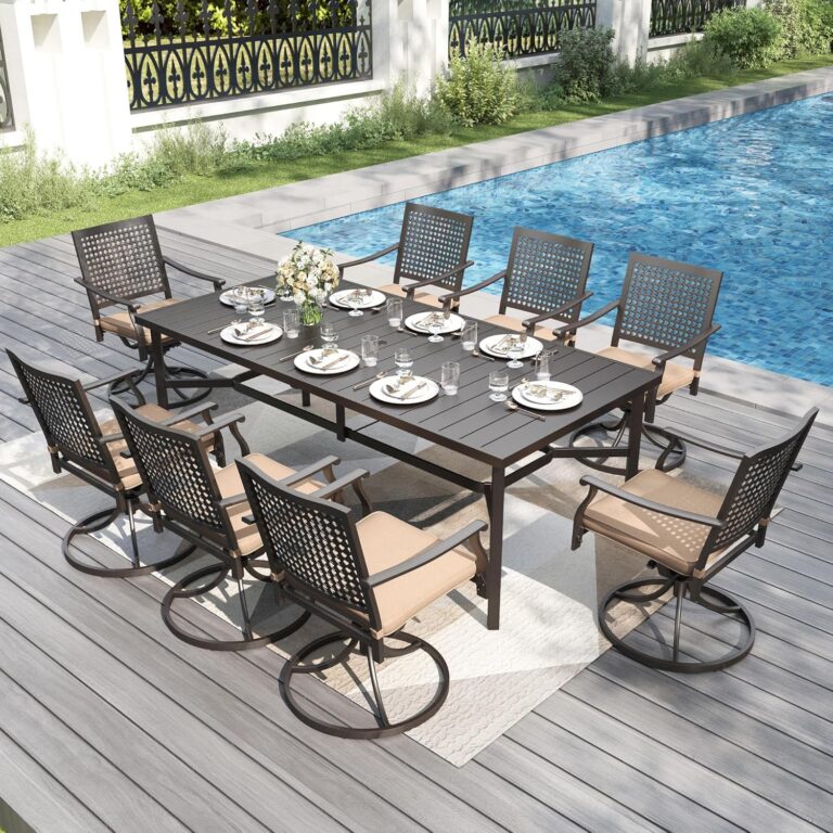 Image 1 of PHI VILLA outdoor dining set