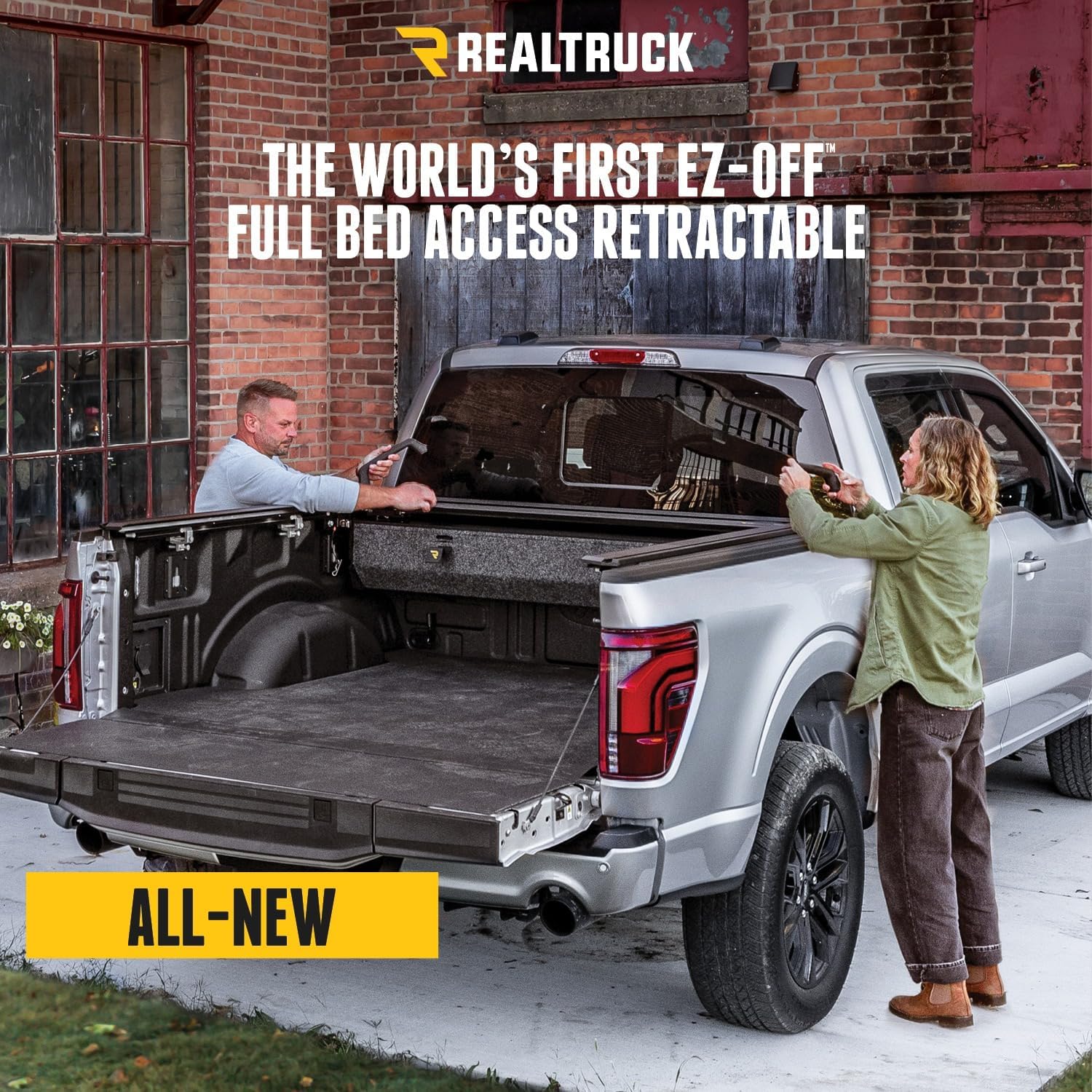 RealTruck RetraxPRO EZ-Off FRC-4000 worth it,should I buy the RealTruck FRC-4000,RetraxPRO vs other tonneau covers,RealTruck FRC-4000 pros cons,best retractable truck bed cover,RealTruck EZ-Off honest experience unboxing and complete package contents
