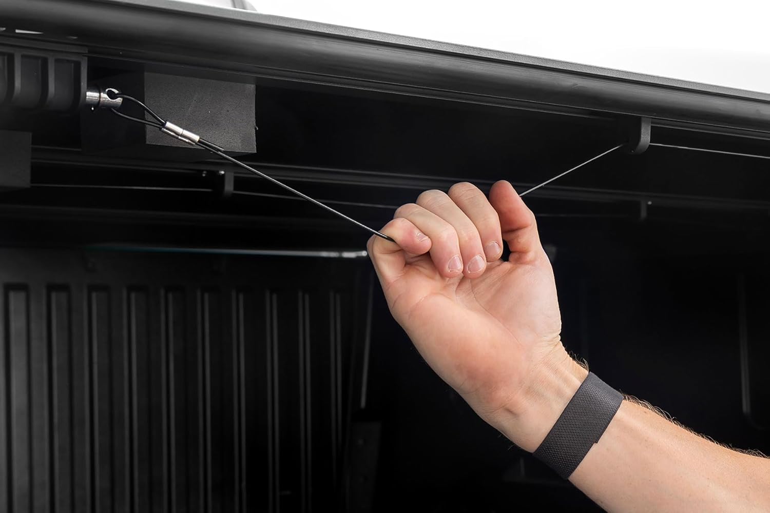 Rough Country Tri-Fold Tonneau Cover worth it,Rough Country tonneau cover pros cons,best tri-fold cover for Ram 1500,should I buy Rough Country bed cover,Rough Country vs BakFlip,hard tonneau cover worth buying unboxing and complete package contents