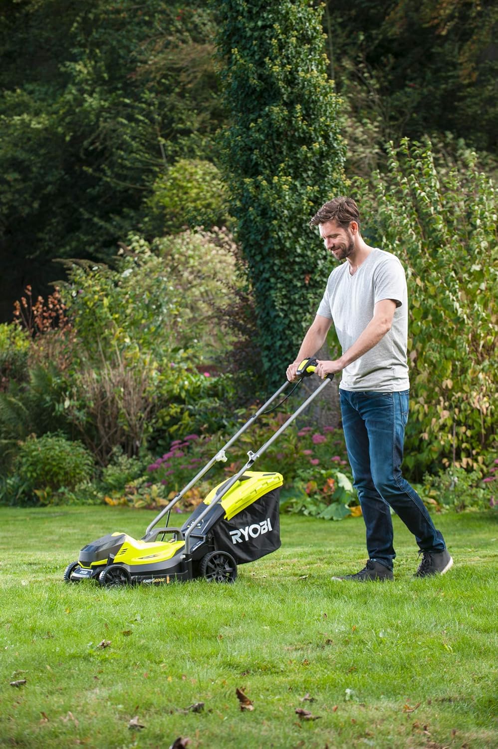 Ryobi RLM18X33B40 worth buying,should I buy Ryobi RLM18X33B40,Ryobi RLM18X33B40 pros cons,Ryobi RLM18X33B40 vs alternatives,best cordless lawn mower for small yards,Ryobi 33cm mower honest unboxing and complete package contents