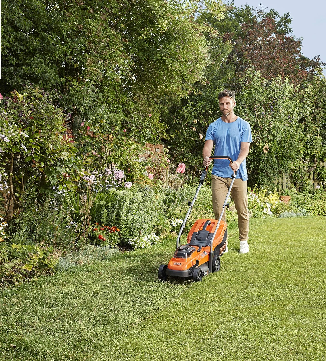 Best Black+Decker Cordless Lawn Mower: Our Honest Hands-On Experience 3 Step-by-step guide for best black+decker cordless lawn mower,black+decker mower worth buying,black+decker 18v mower pros cons,black+decker vs other cordless mowers,best cordless mower for small lawn,should I buy a black+decker mower - complete tutorial