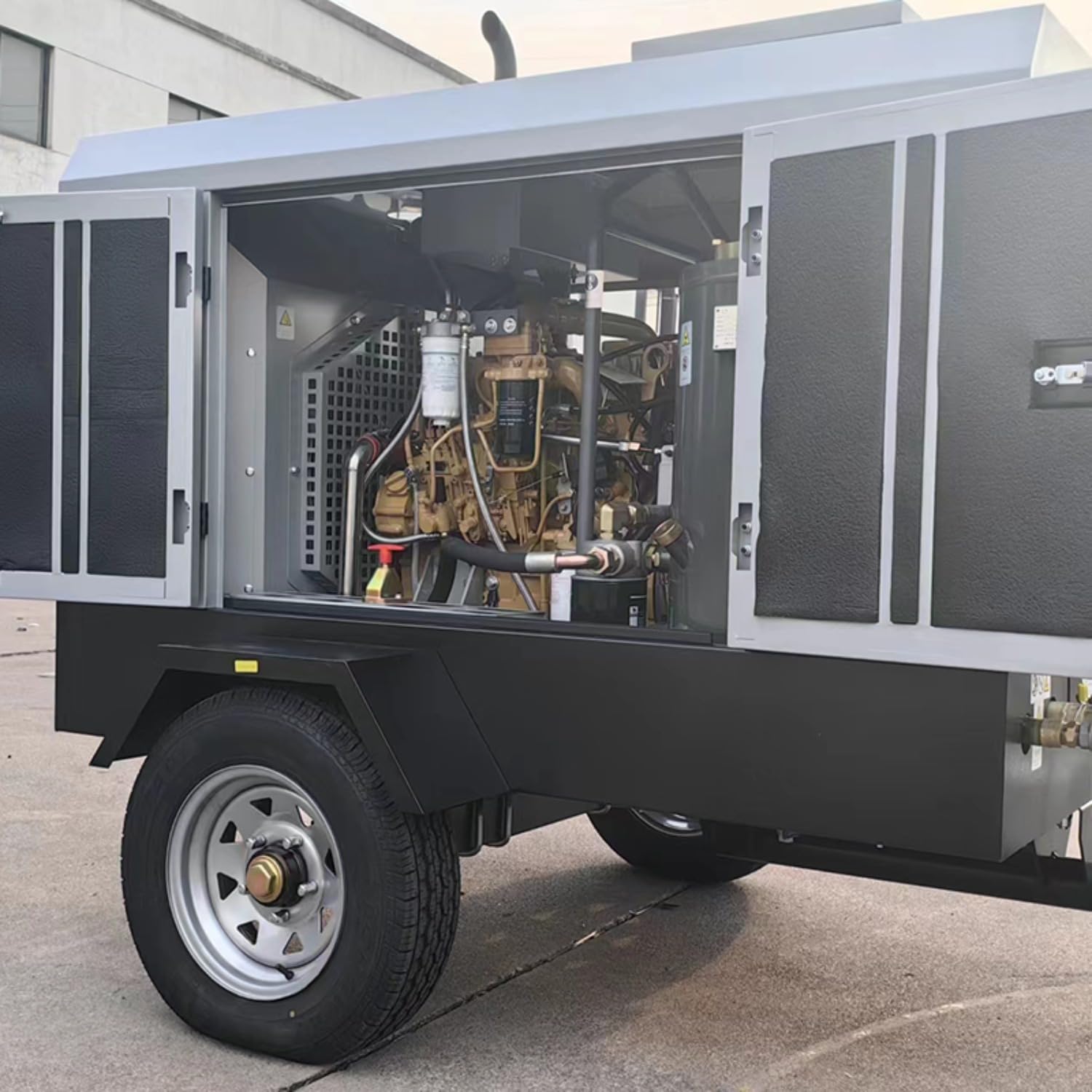 best mobile screw air compressor,mobile screw air compressor worth buying,industrial air compressor pros cons,best electric air compressor for construction,mobile air compressor vs stationary,should I buy a mobile screw compressor unboxing and complete package contents