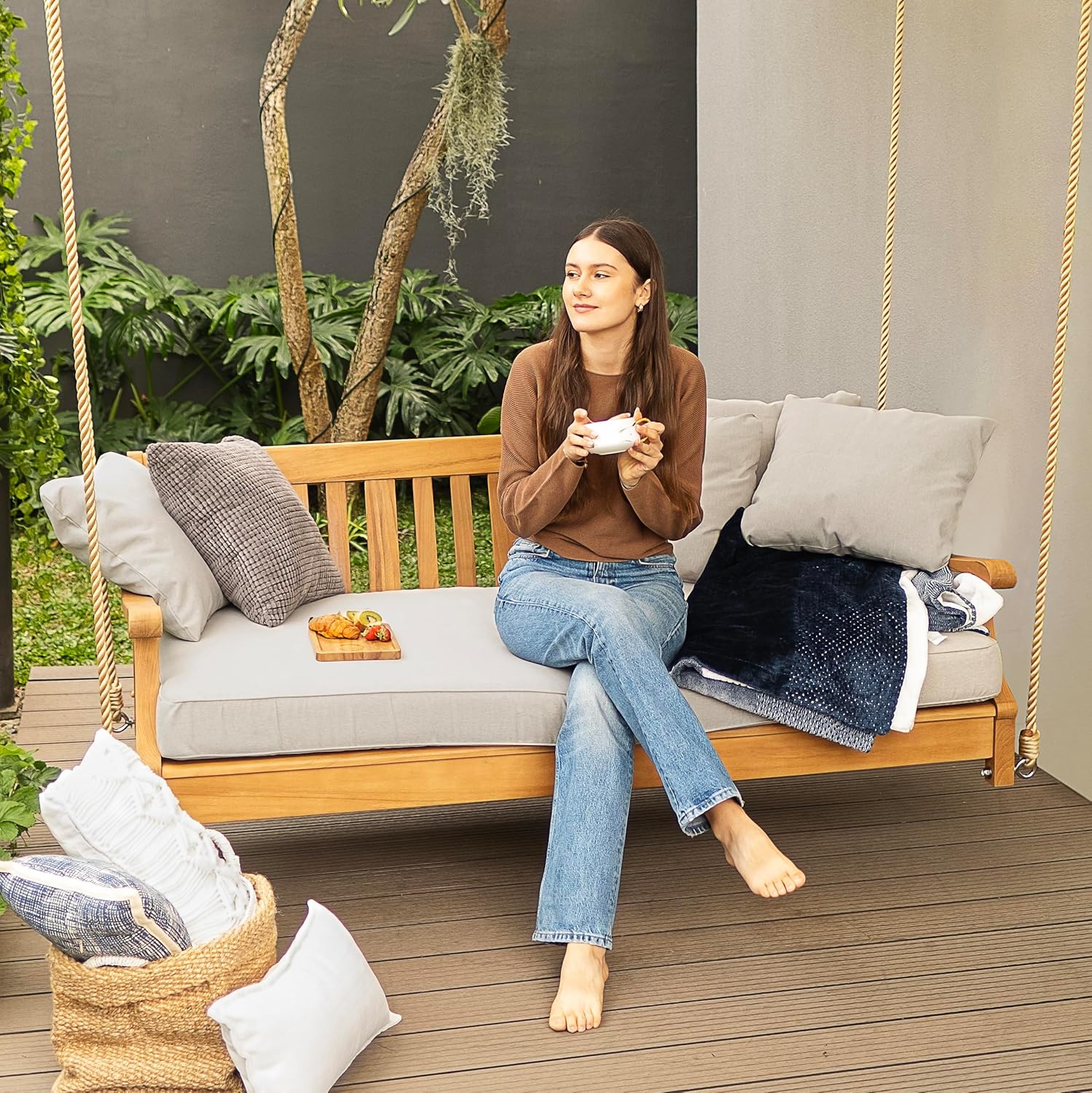 best outdoor porch swing bed,should i buy a porch swing bed,teak porch swing bed pros cons,cambridge casual robin swing vs others,outdoor swing bed worth buying,best porch swing for lounging unboxing and complete package contents