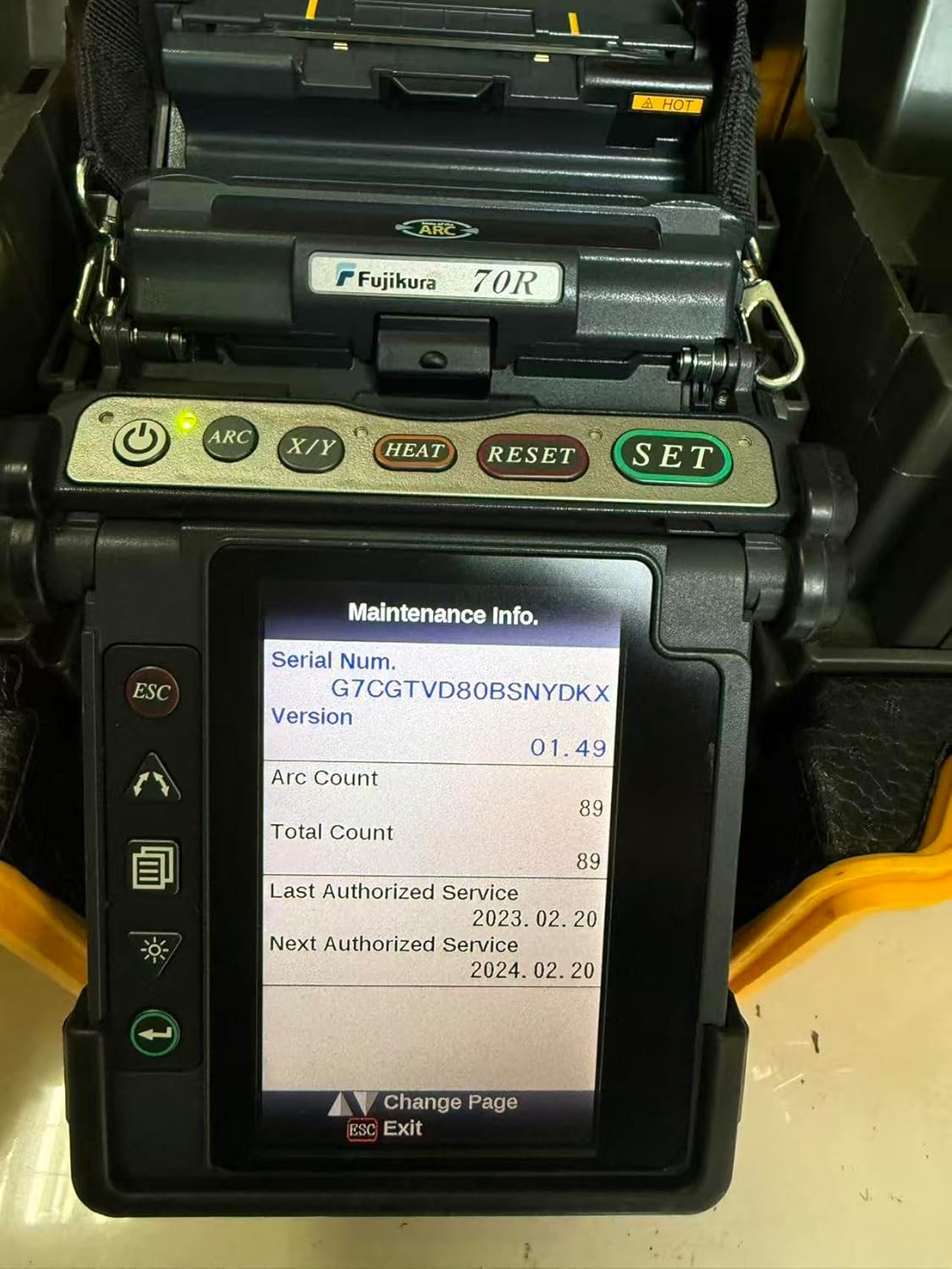 Buy Fujikura FSM-70R Splicer: Honest Pros & Cons Analysis 2 buy Fujikura FSM-70R splicer,Fujikura 70R worth buying,FSM-70R pros cons,Fujikura splicer vs alternatives,best ribbon fusion splicer for telecom,should I buy a used FSM-70R unboxing and complete package contents