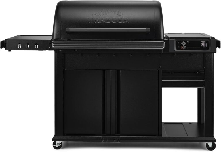 Image 1 of buy Traeger Woodridge Pro Plus