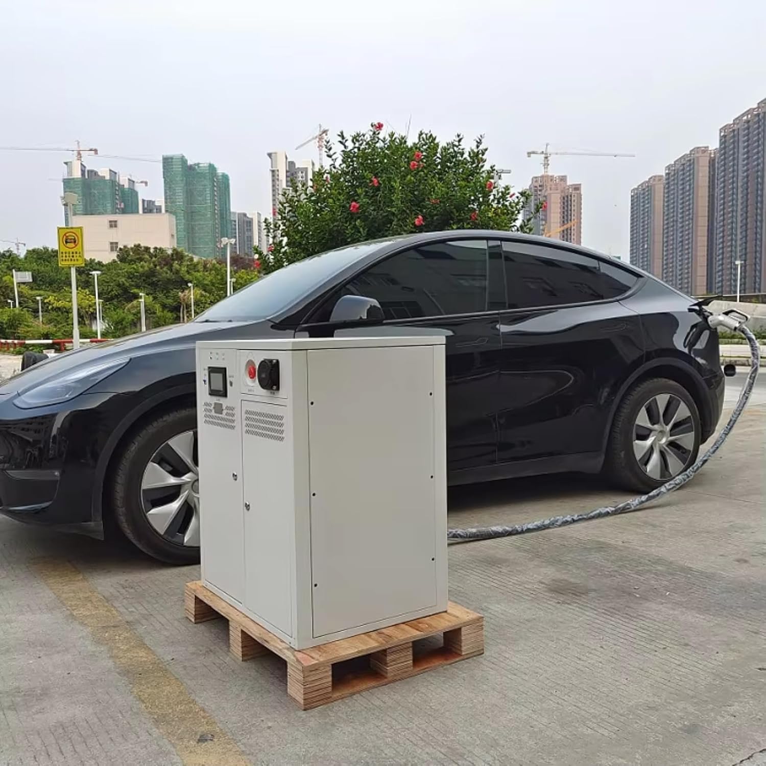 mobile ev charging station worth it,should I buy a mobile ev charger,mobile ev charging station pros cons,best mobile ev charging equipment,mobile ev charger vs alternatives,portable ev charging station for fleet unboxing and complete package contents