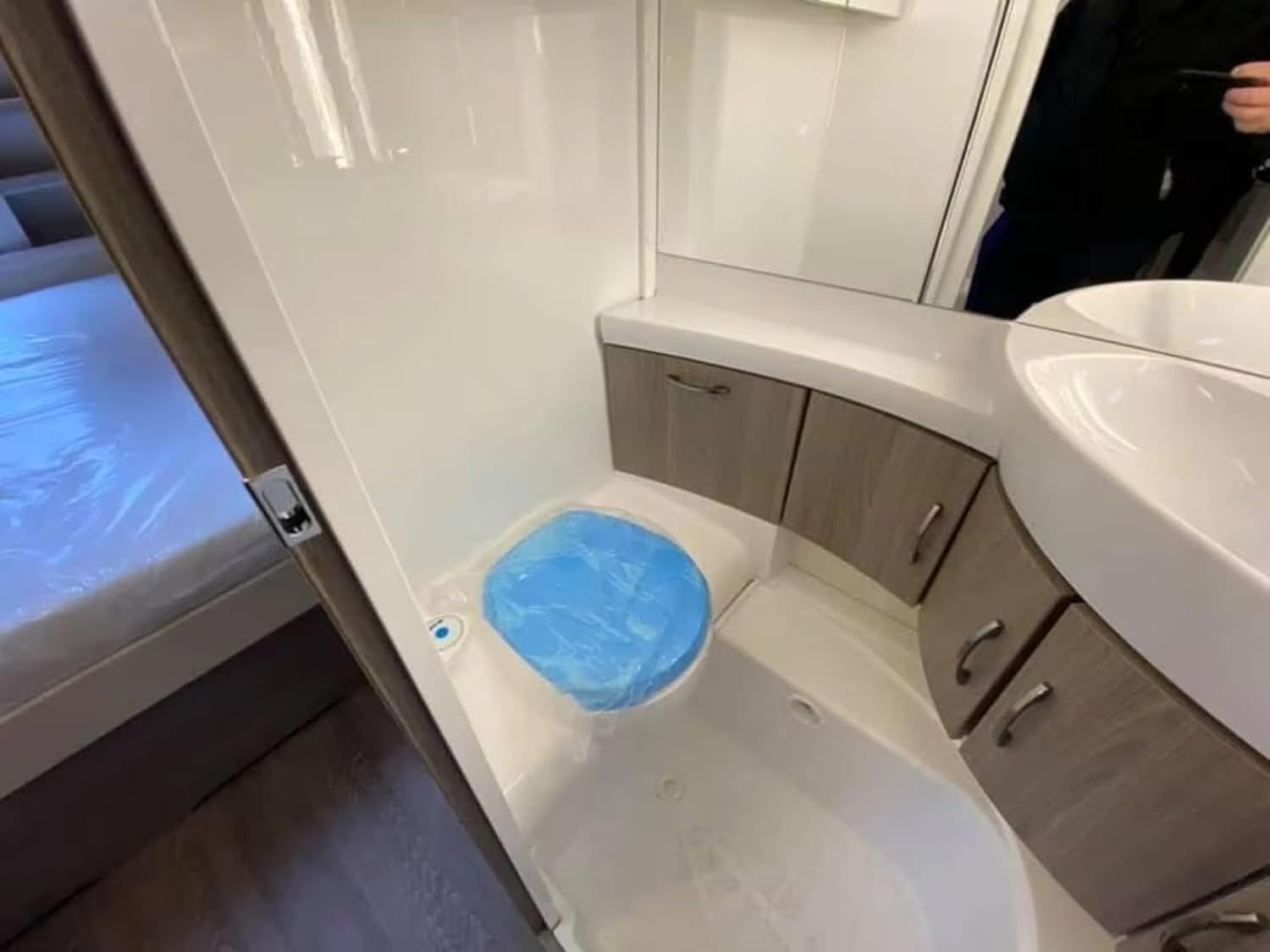 off road pop up camper review,off road camper review and rating,off road pop up camper review pros cons,is off road pop up camper worth buying,off road camper review honest opinion,off road pop up camper review verdict performance review and real-world results
